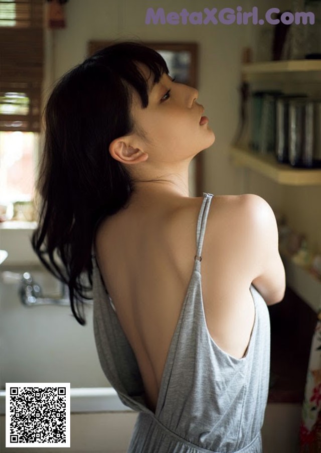 Nana Asakawa 浅川梨奈, Shonen Magazine 2019 No.44 (少年マガジン 2019年44号) No.71ab13